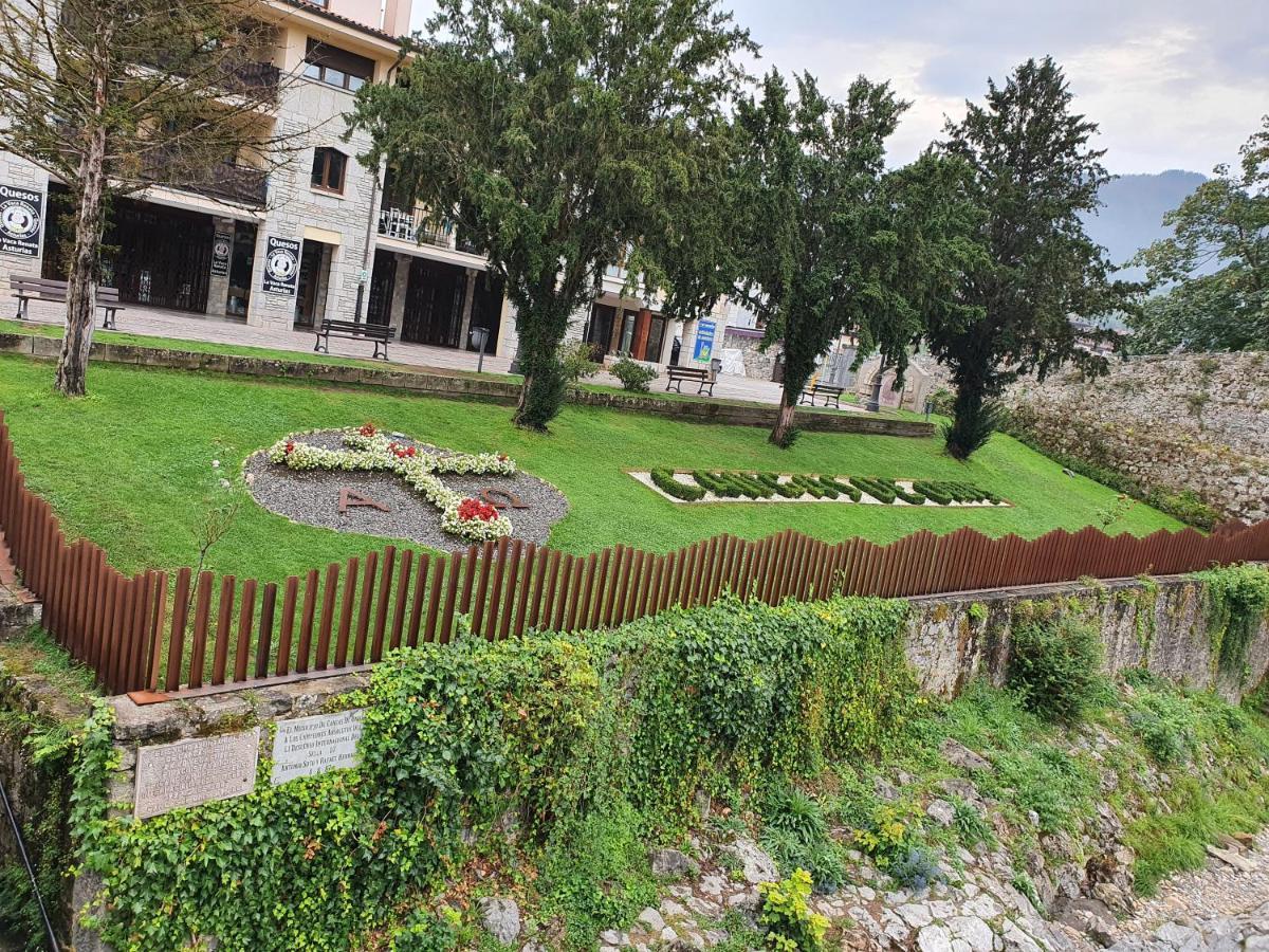 La Estancia De Cangas - Amplio Piso Con Garaje Onís Esterno foto