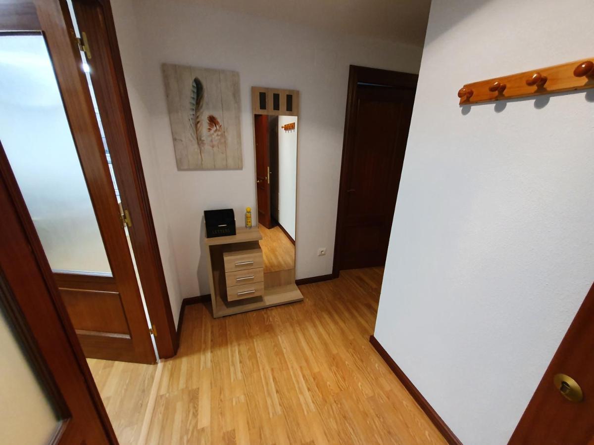 La Estancia De Cangas - Amplio Piso Con Garaje Onís Esterno foto